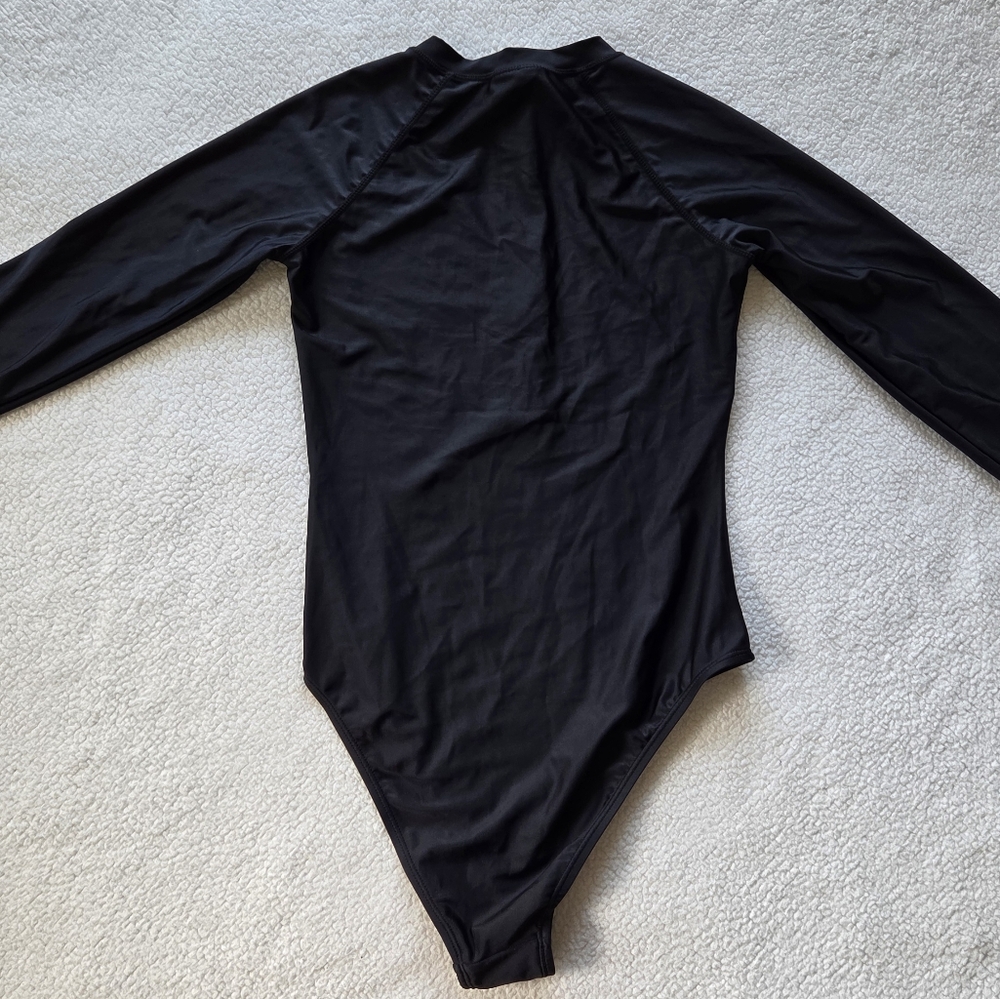 Womens OP swimwear (sz:M) - Picture 2 of 4